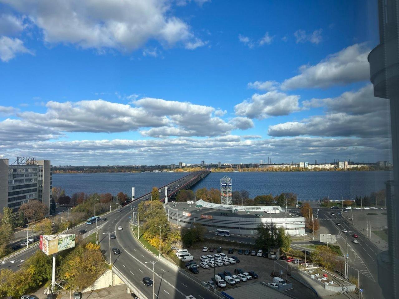 Doba In Ua Most-Sity Apartments Dnipro Esterno foto